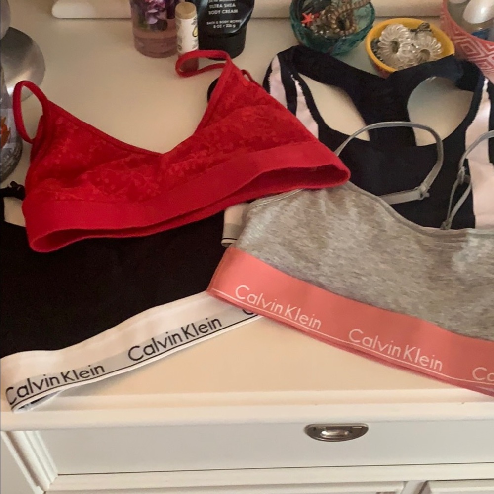 4 Calvin Klein Bras
